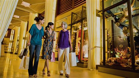 Cruise Shopping: Exclusive Cruise Shops & Onboard Shopping